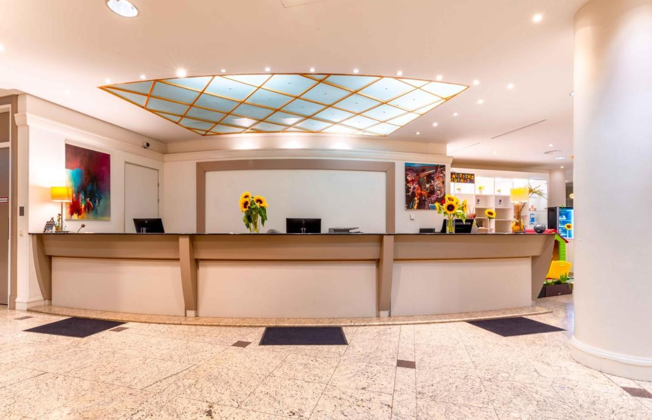 Plaza Premium Wien Экстерьер фото