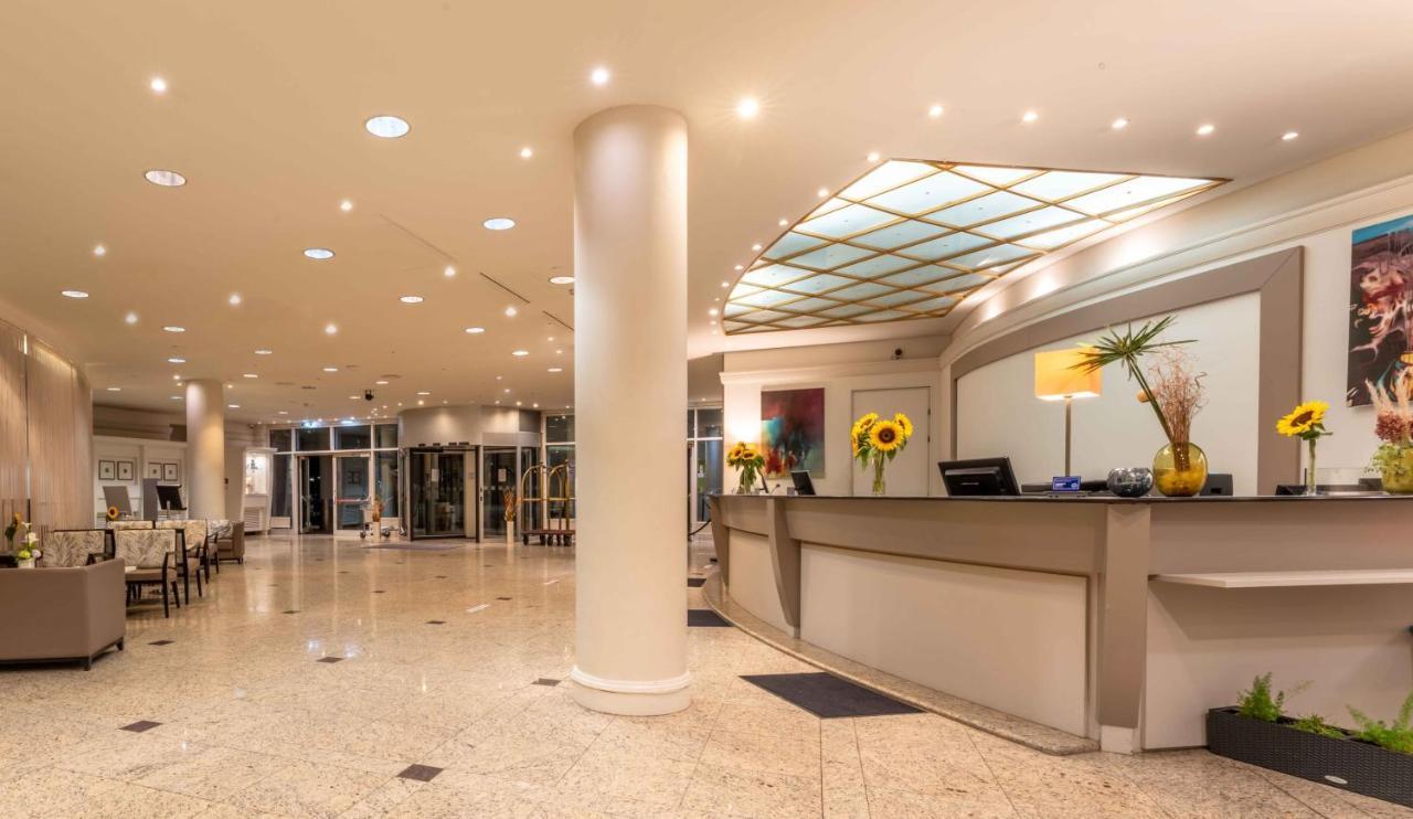 Plaza Premium Wien Экстерьер фото
