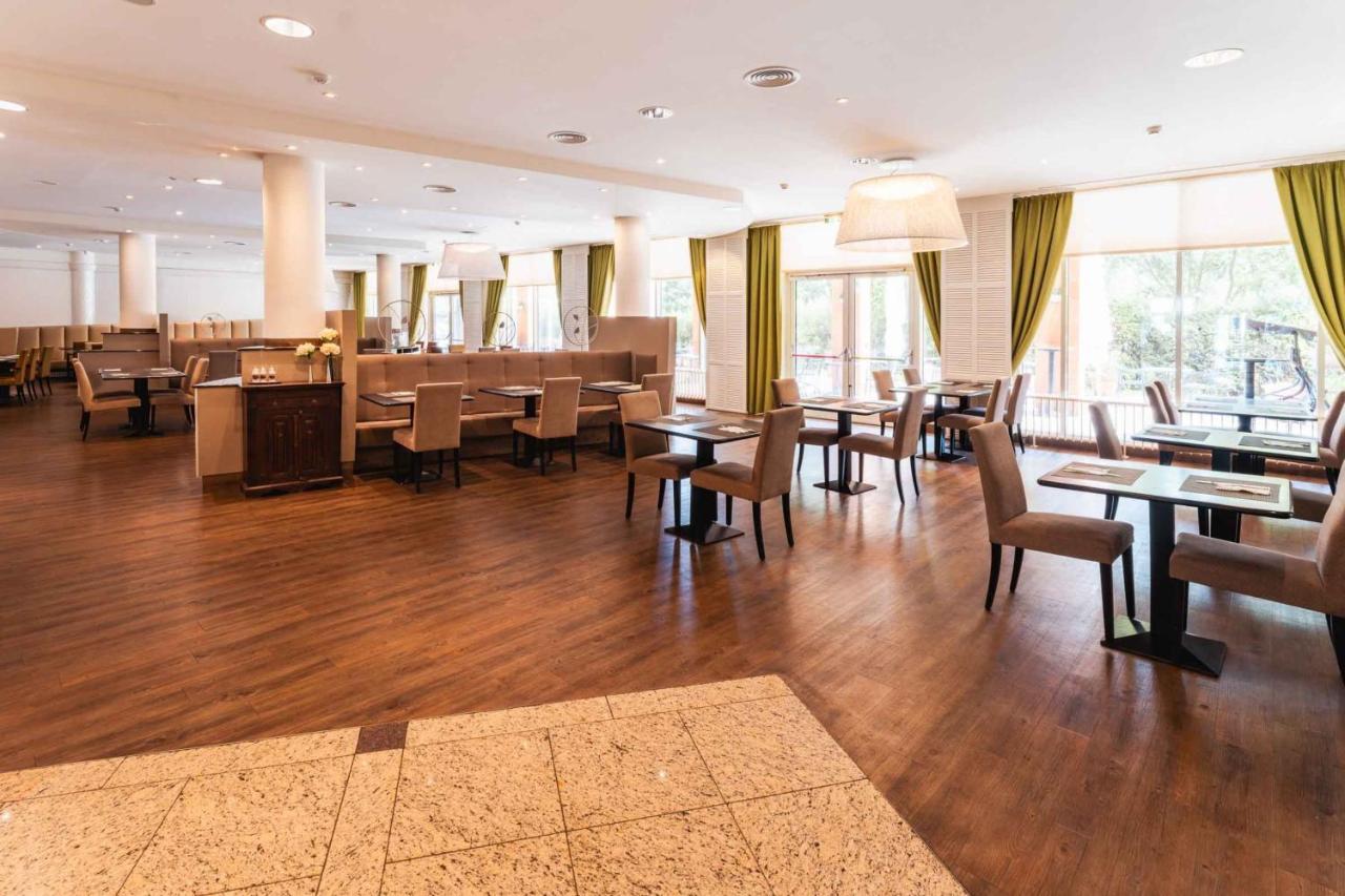 Plaza Premium Wien Экстерьер фото