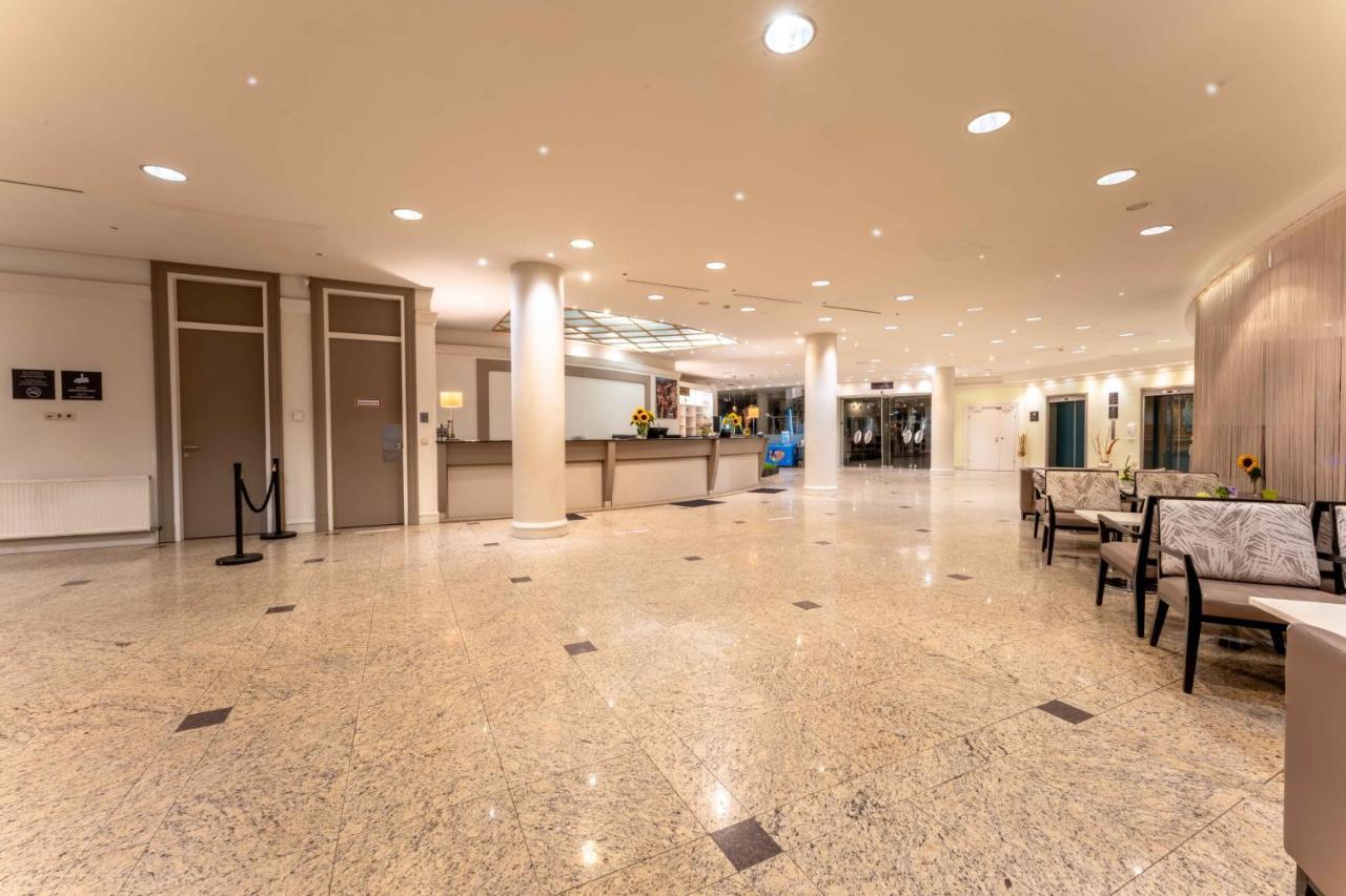 Plaza Premium Wien Экстерьер фото